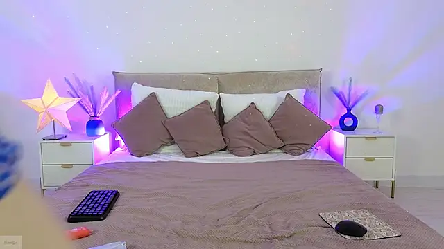 Jules night online show from 19, 11, 2025