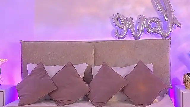 Snapshot of Jules_night chatting on 7, 3, 2026 Jules night online show from 7, 3, 2026