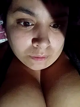 Snapshot of Pomelit00 chatting on 1, 3, 2026 Pomelit00 online show from 1, 3, 2026