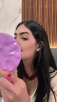 AliceRitter online show from 2, 4, 2026