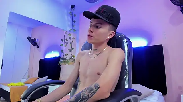 Nascary Fox online show from 4, 12, 2025