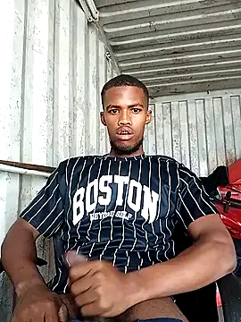 Snapshot of Basslanie chatting on 4, 12, 2025 Basslanie online show from 4, 12, 2025