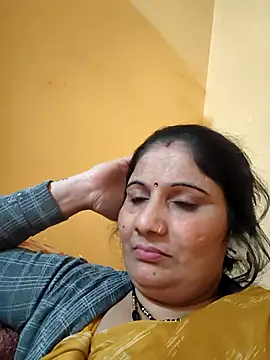 Snapshot of Rakhi99x chatting on 3, 11, 2025 Rakhi99x online show from 3, 11, 2025