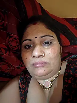 Snapshot of Rakhi99x chatting on 14, 4, 2026 Rakhi99x online show from 14, 4, 2026