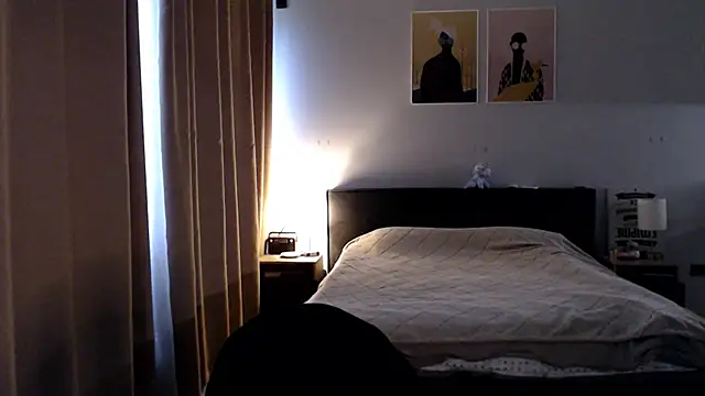 VivianCoke online show from 24, 10, 2025