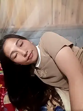 Snapshot of YAYAA-502 chatting on 7, 10, 2025 YAYAA-502 online show from 7, 10, 2025