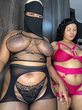 Ebony Warlock  online show from 13, 12, 2025