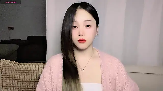 Snapshot of woaiqinqin chatting on 6, 3, 2026 woaiqinqin online show from 6, 3, 2026