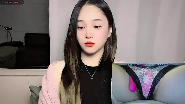 Snapshot of woaiqinqin chatting on 12, 3, 2026 woaiqinqin online show from 12, 3, 2026