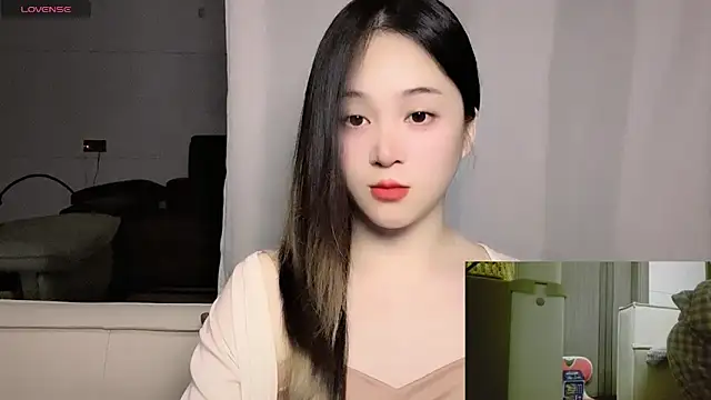 Snapshot of woaiqinqin chatting on 10, 4, 2026 woaiqinqin online show from 10, 4, 2026