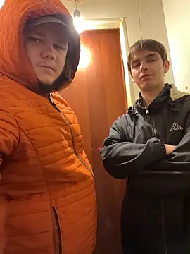 desiredude9 online show from 4, 2, 2026