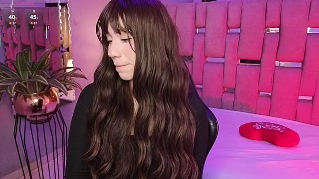 Snapshot of ZharaLux chatting on 17, 1, 2026 ZharaLux online show from 17, 1, 2026