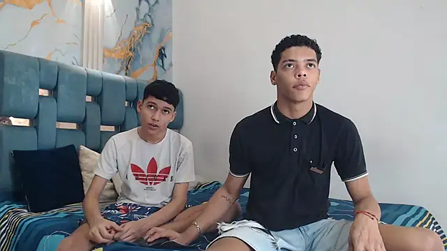 PRETTY FEM online show from 2, 4, 2026