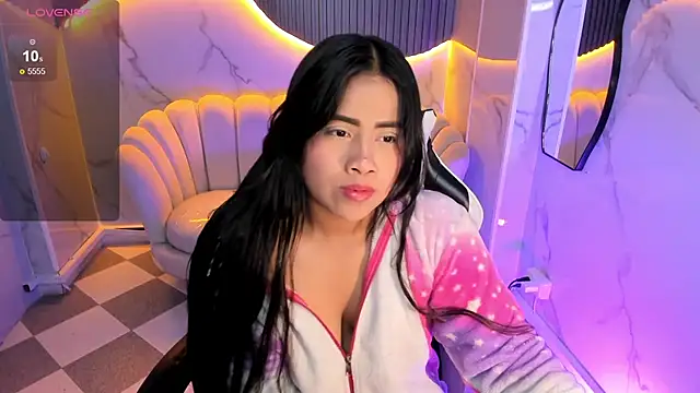 Victoria b  online show from 23, 10, 2025