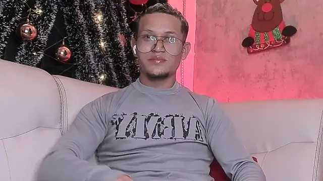 Snapshot of Manuel_FPG chatting on 6, 1, 2026 Manuel FPG online show from 6, 1, 2026