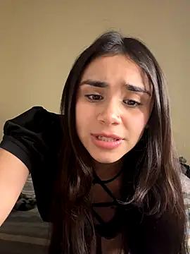 Snapshot of Ariovalle chatting on 18, 12, 2025 Ariovalle online show from 18, 12, 2025