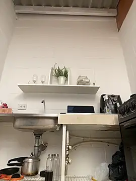 Snapshot of Jessyivonne chatting on 23, 10, 2025 Jessyivonne online show from 23, 10, 2025