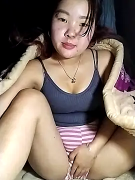 lylylove online show from 17, 2, 2026