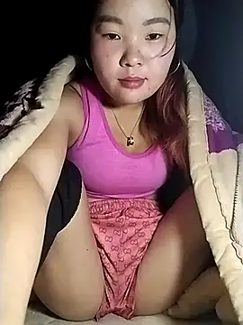 lylylove online show from 25, 2, 2026