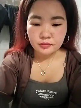 lylylove online show from 19, 3, 2026