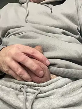 Snapshot of Richmcgee chatting on 12, 3, 2026 Richmcgee online show from 12, 3, 2026