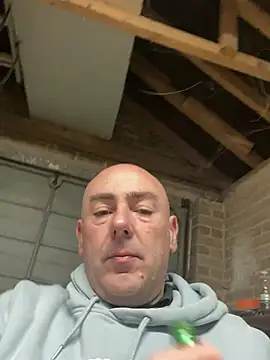 Snapshot of Richmcgee chatting on 31, 3, 2026 Richmcgee online show from 31, 3, 2026