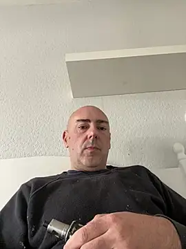 Snapshot of Richmcgee chatting on 12, 4, 2026 Richmcgee online show from 12, 4, 2026