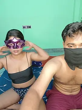 WB couple143 online show from 17, 4, 2026