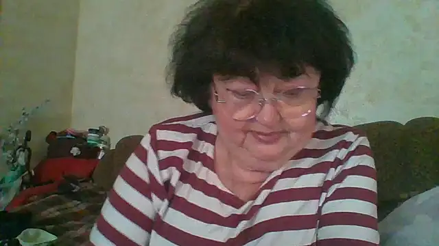 Snapshot of MilaSky5303 chatting on 25, 4, 2026 MilaSky5303 online show from 25, 4, 2026