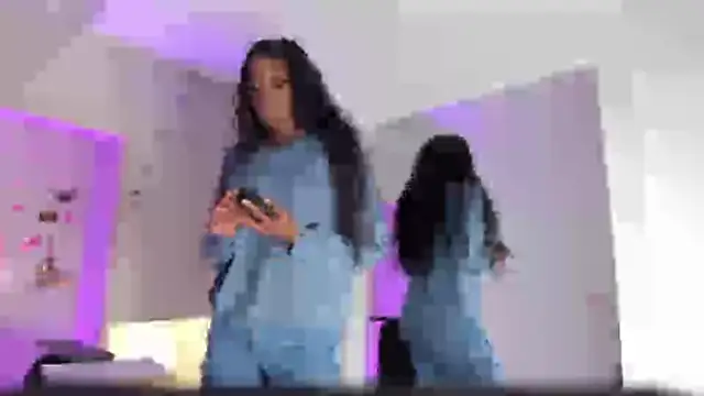 Stefannyevans  online show from 5, 2, 2026