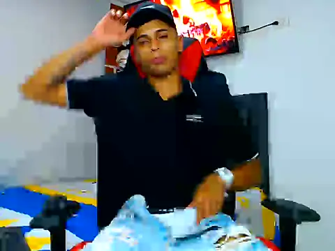 Snapshot of cristian_tayron1 chatting on 2, 6, 2026 cristian tayron1 online show from 2, 6, 2026