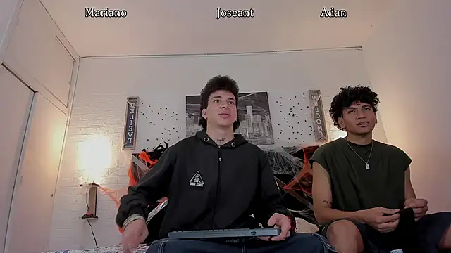 Adan Oriol online show from 30, 10, 2025