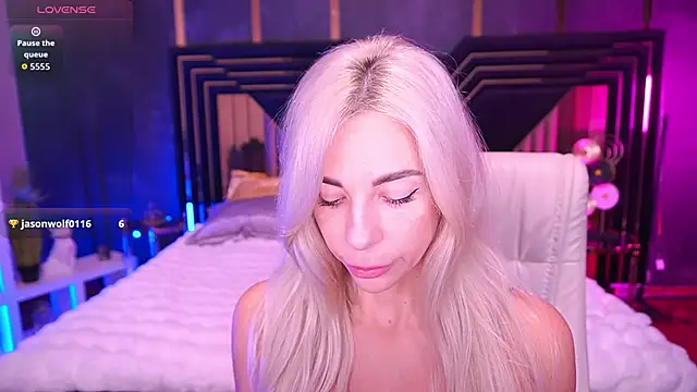 BellaRayyy online show from 30, 11, 2025