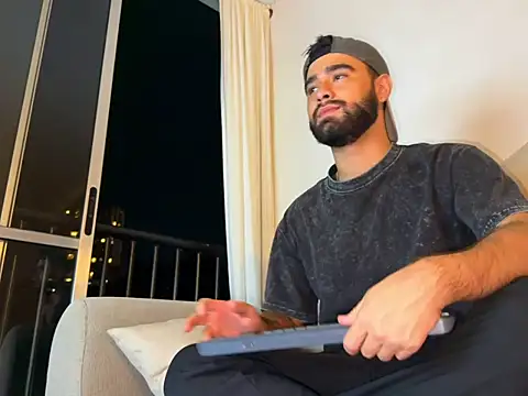 zack sullivan22 online show from 22, 2, 2026