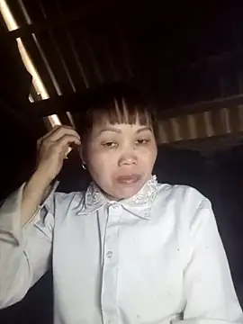  YooY  online show from 24, 10, 2025