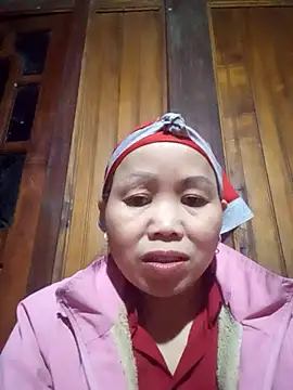  YooY  online show from 13, 11, 2025