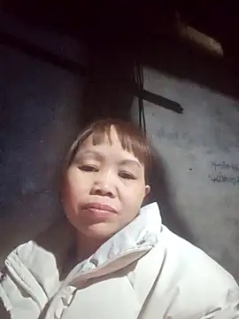  YooY  online show from 14, 12, 2025