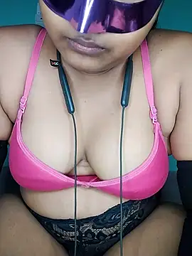 mimi87hoty online show from 12, 4, 2026