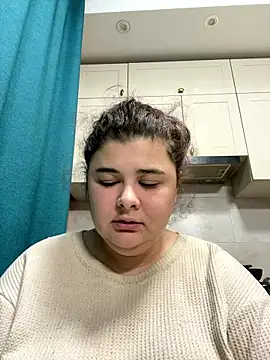 Snapshot of AliceCurlyX chatting on 12, 1, 2026 AliceCurlyX online show from 12, 1, 2026