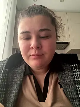 Snapshot of AliceCurlyX chatting on 13, 1, 2026 AliceCurlyX online show from 13, 1, 2026