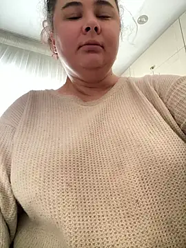 Snapshot of AliceCurlyX chatting on 15, 1, 2026 AliceCurlyX online show from 15, 1, 2026