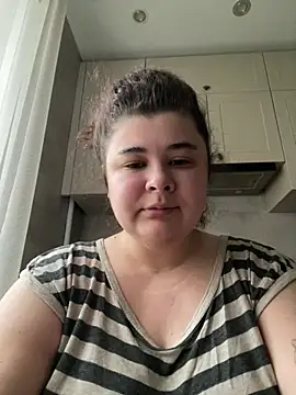 AliceCurlyX online show from 28, 2, 2026