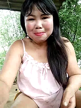 Snapshot of lusy-00 chatting on 30, 5, 2026 lusy-00 online show from 30, 5, 2026