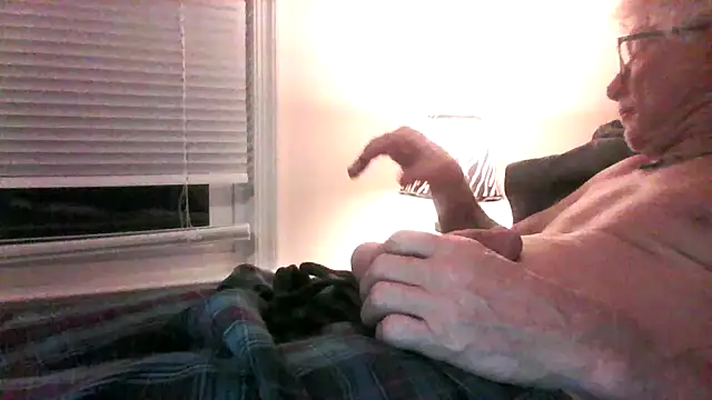 Snapshot of marcie2963 chatting on 9, 10, 2025 marcie2963 online show from 9, 10, 2025