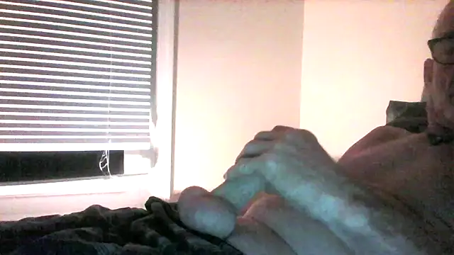 Snapshot of marcie2963 chatting on 14, 10, 2025 marcie2963 online show from 14, 10, 2025