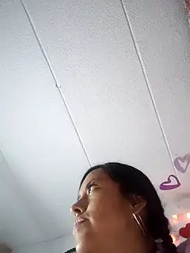 Queen Ashly online show from 6, 2, 2026