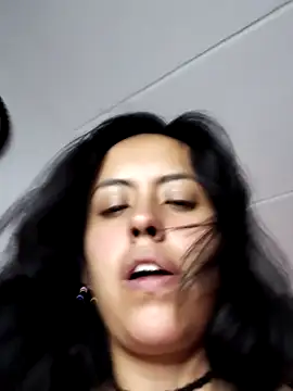 Queen Ashly online show from 12, 4, 2026