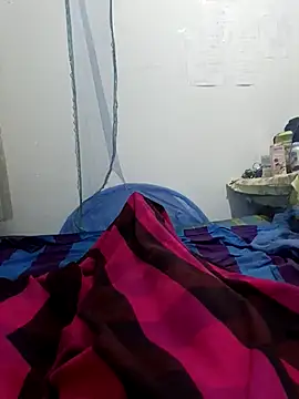 Snapshot of SHIFT1234 chatting on 18, 10, 2025 SHIFT1234 online show from 18, 10, 2025