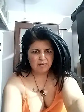 Snapshot of Jann_Riya333 chatting on 18, 4, 2026 Jann Riya333 online show from 18, 4, 2026