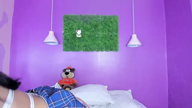 Snapshot of JulliSexxx chatting on 24, 9, 2025 JulliSexxx online show from 24, 9, 2025